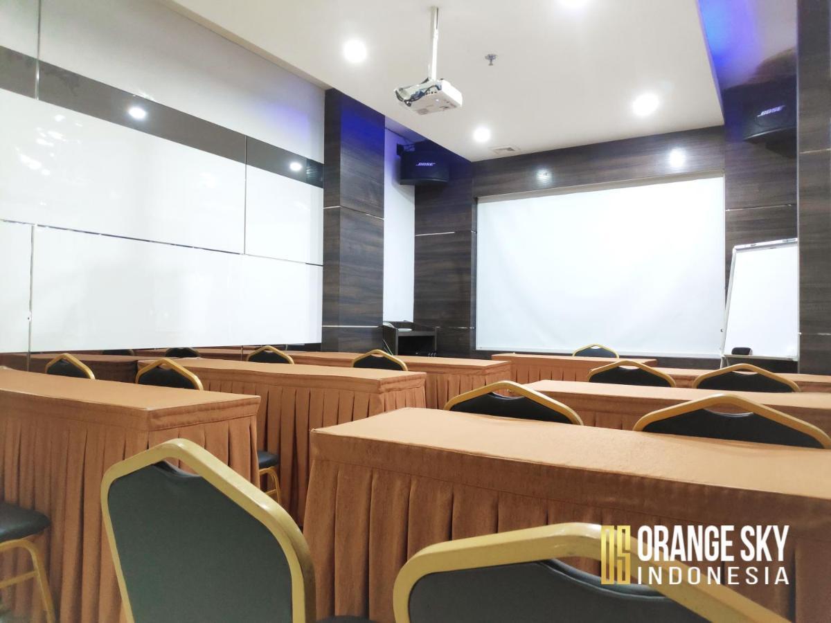 Os Hotel Airport Batam Kültér fotó