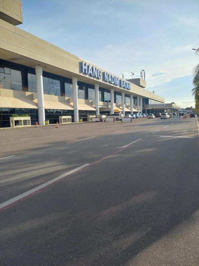 Os Hotel Airport Batam Kültér fotó
